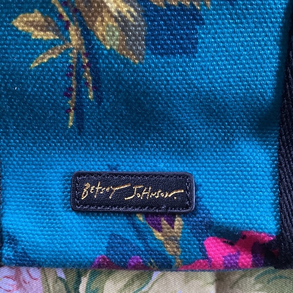 Betsey Johnson tote bag - Picture 3 of 7